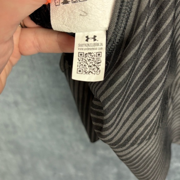 Under Armour Project Rock Sz Medium Racerback Sports Bra - Picture 7 of 8